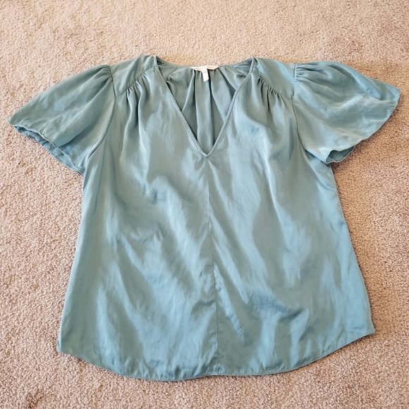 Rebecca Taylor Short-Sleeve Silk Charmeuse V-Neck Top, Size 6 - Picture 11 of 16